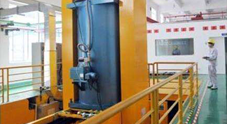 �����]��